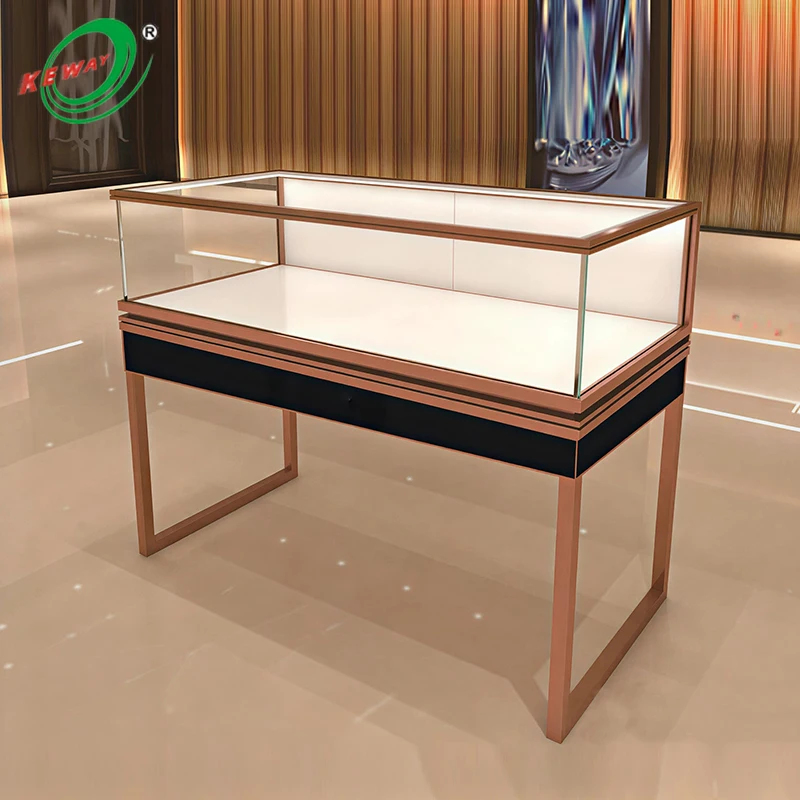 Luxury Watch Boutique - Özel Tasarım Lüks Perakende Teşhir Çözümleri