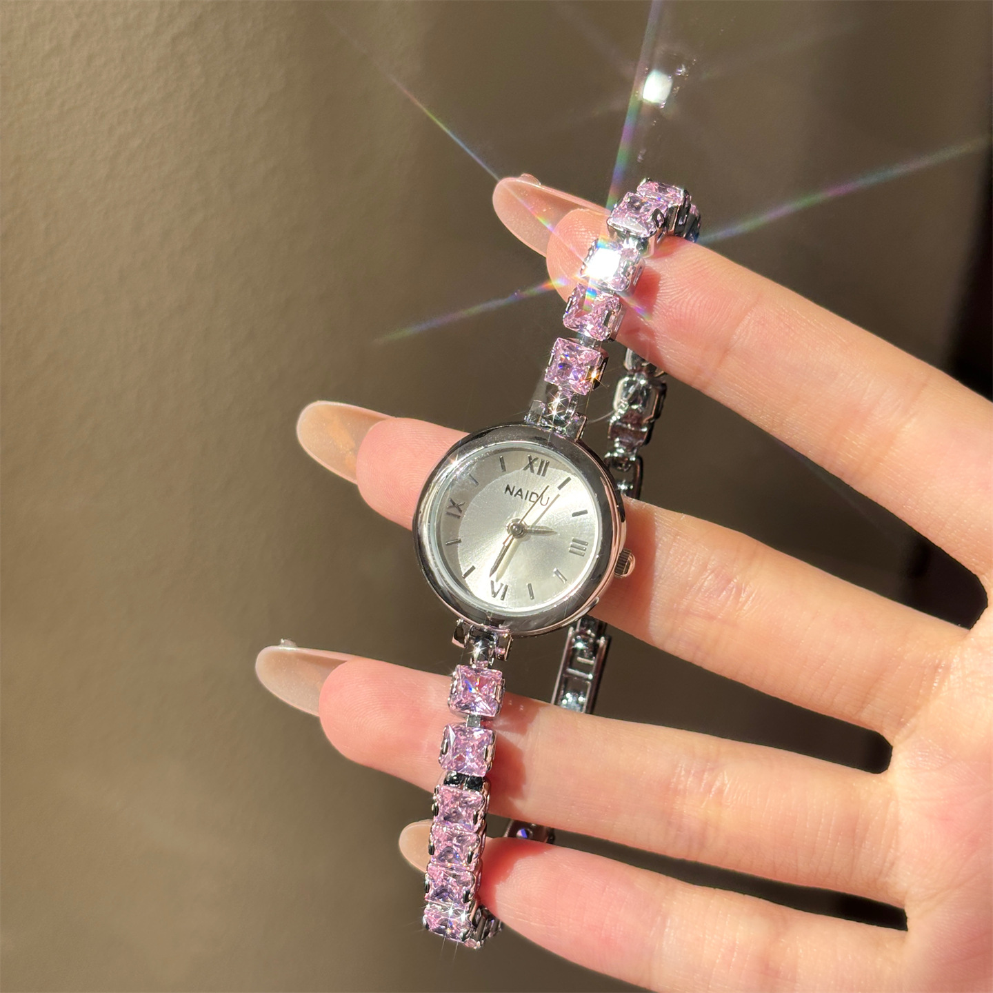 Luxury Watch Levels - Kadınlar için Yeni Moda Elmas İşlemeli