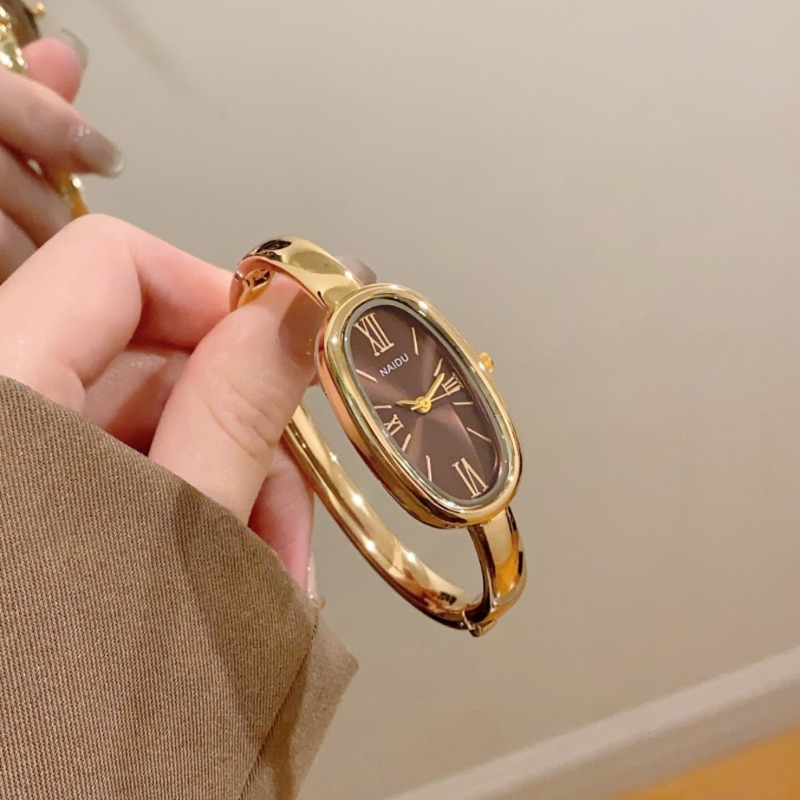 Üst Marka Kadın Oval Roma Kadr - Luxury Watch Green incelemesi ve fiyatı