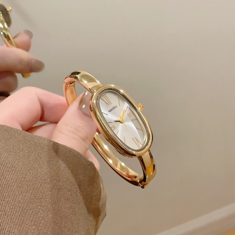 Üst Marka Kadın Oval Roma Kadr - Luxury Watch Green incelemesi ve fiyatı