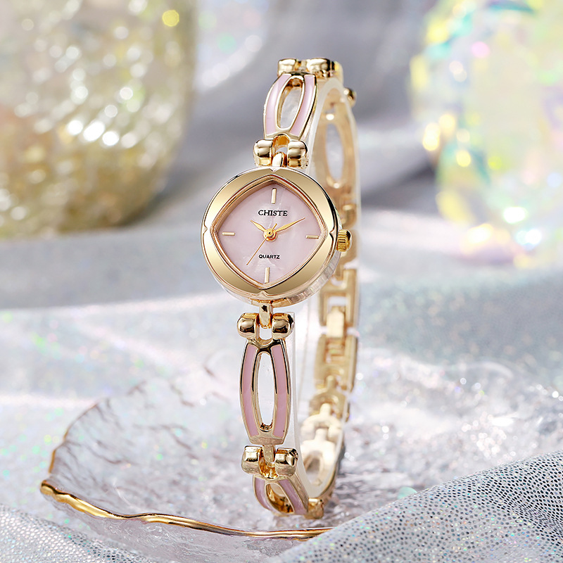 Sıcak Fırsat Kadın Saati Moda  - Luxury Watch Sale incelemesi ve fiyatı