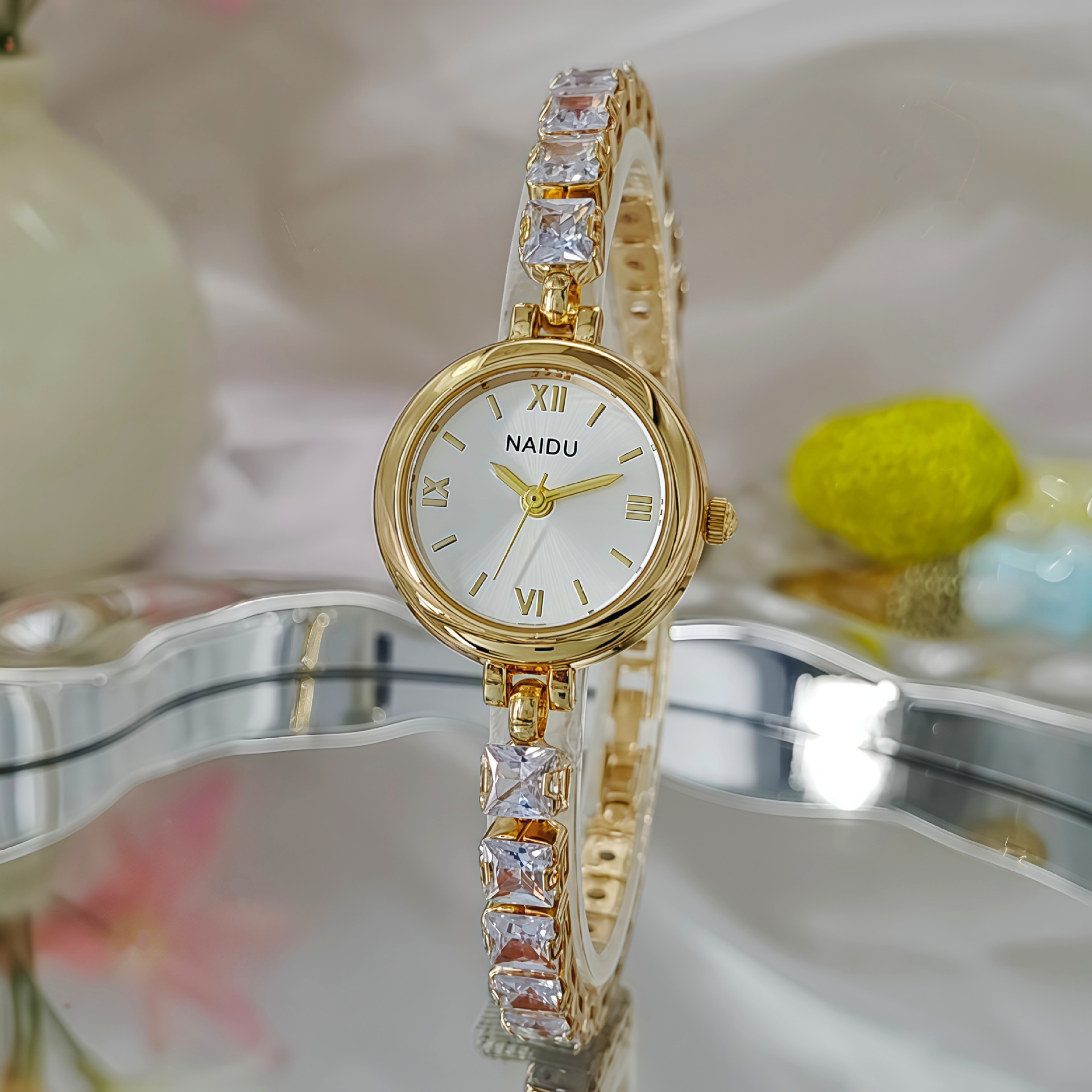 Kadınlar için Yeni Moda Elmas  - Luxury Watch Levels incelemesi ve fiyatı