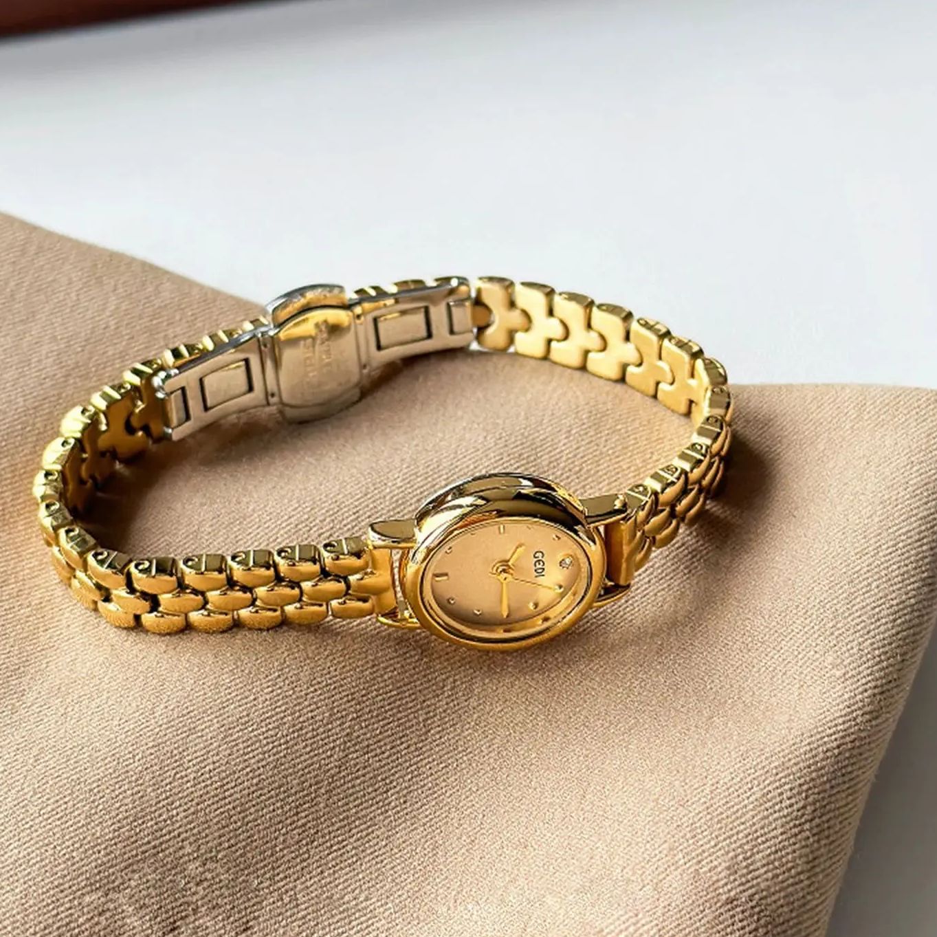 Kadın Orijinal Lüks Marka Saat - Luxury Watch Sale incelemesi ve fiyatı