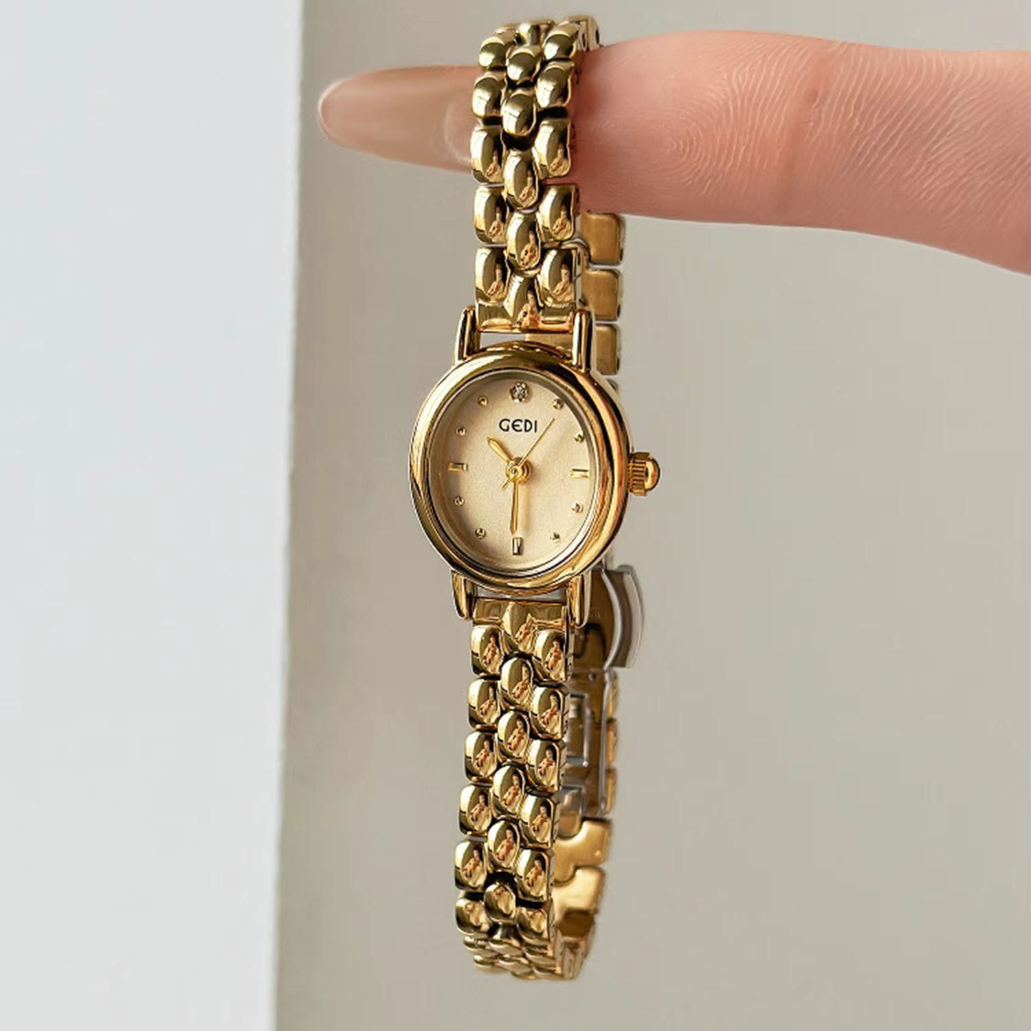Kadın Orijinal Lüks Marka Saat - Luxury Watch Sale incelemesi ve fiyatı