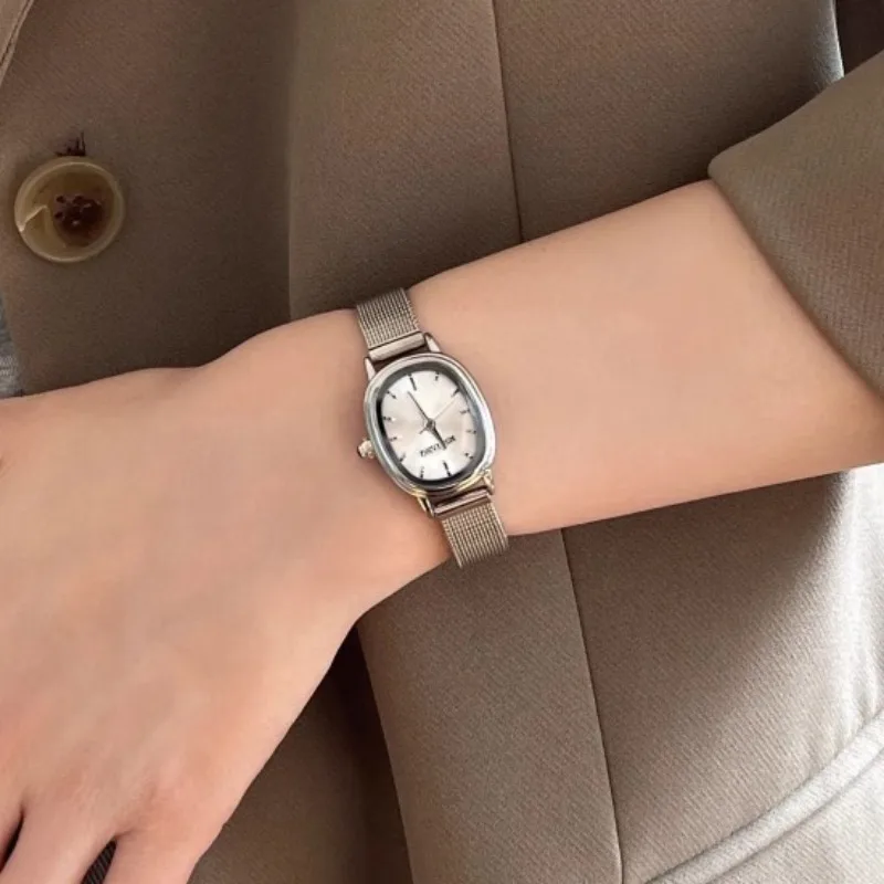 Küçük Oval Kadran Yeşil Izle B - Luxury Watch Green incelemesi ve fiyatı